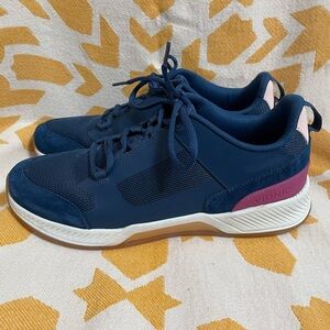 Vionic Women's Navy and Pink Athletic Sneakers